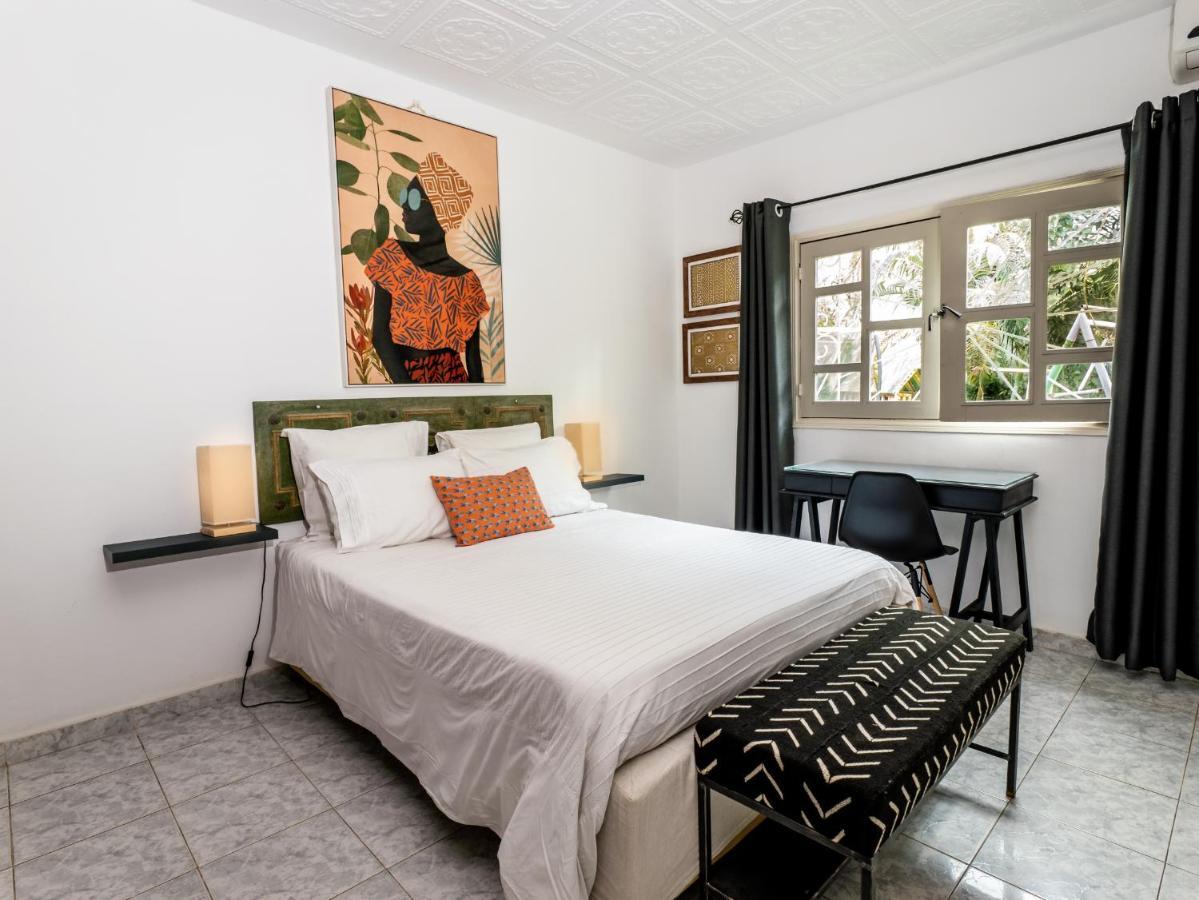 Gaïa's Garden Bed&Breakfast Abidjan Exteriör bild